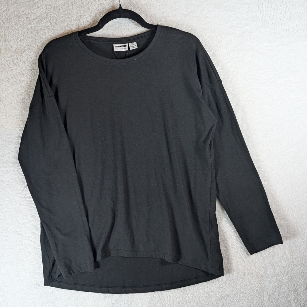 217-Noisy May Anthropologie Long‎ Sleeve Oversize Tee